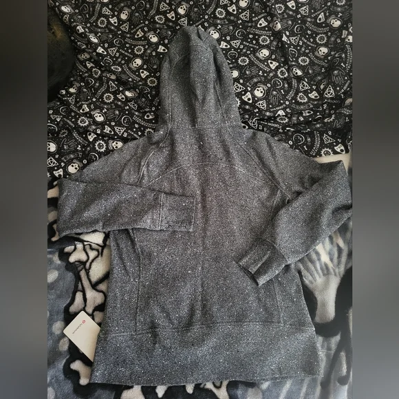 Lululemon scuba hoodie rare  speckled black, size 14. NWT. - Picture 9 of 12